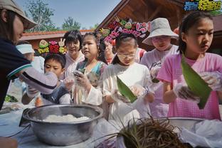 卡莱尔：今晚我们的比赛非常丑陋 这是不可接受的